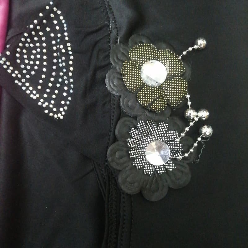 Double flower Maqna hijab with stone