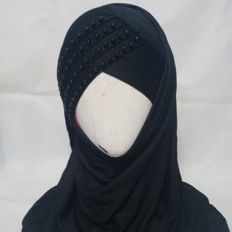 Black 4 layer pearl hijab Ready to wear hijab stoler