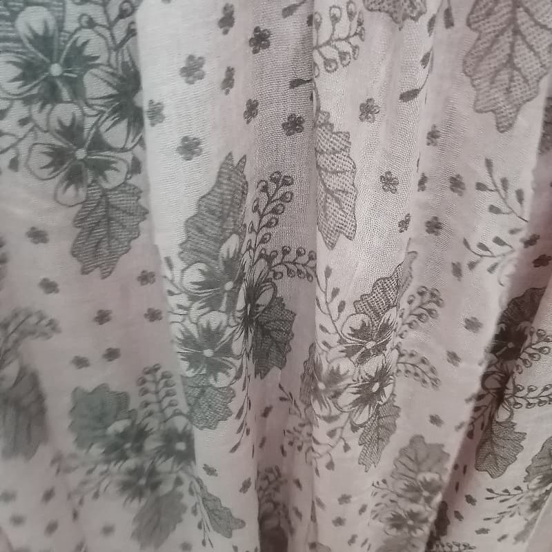 Lawn printed stoler peach
