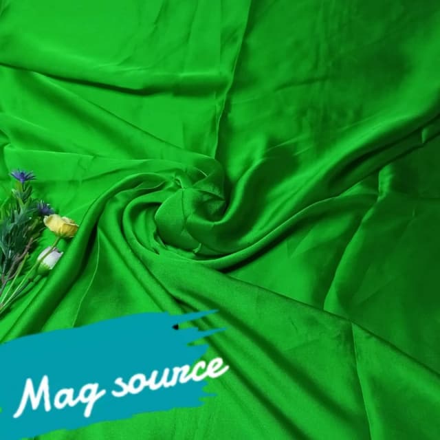 Silky chiffon stoler parrot green